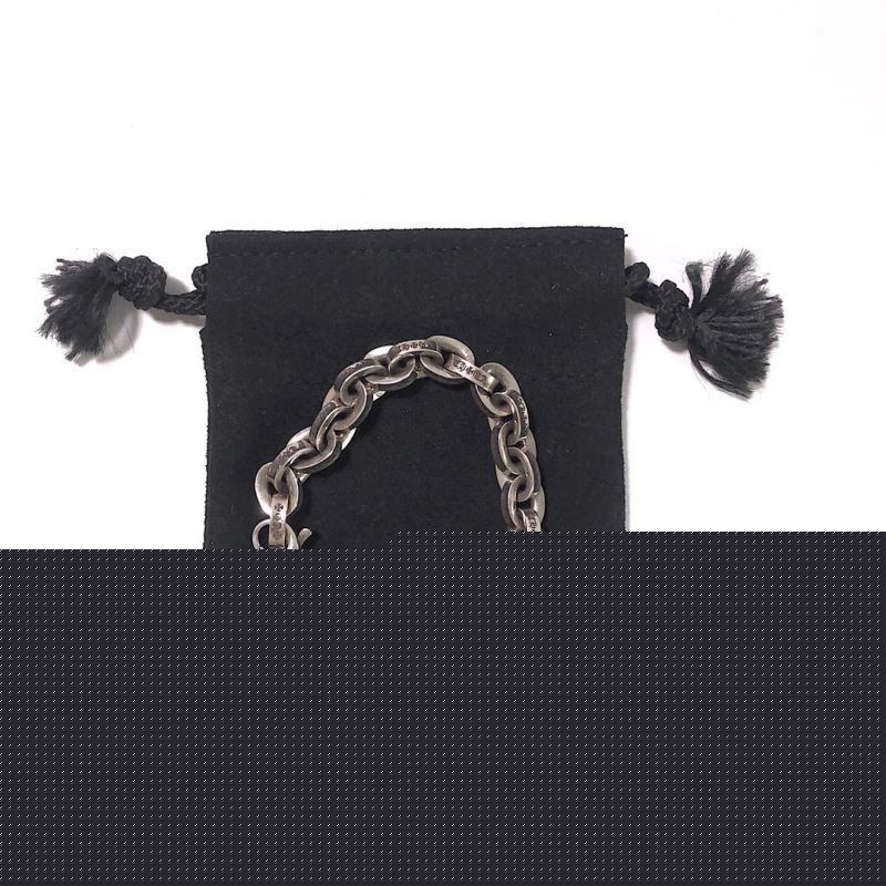 Ch**me He**ts bracelets